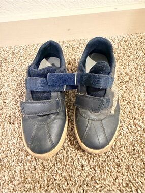 Geox Girls Navy Velcro Casual Shoes